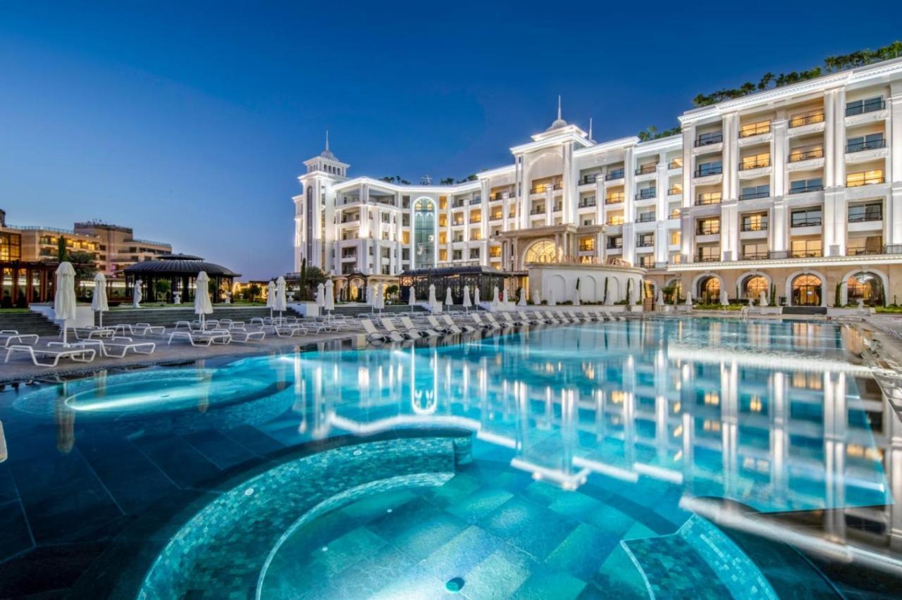 Merit Royal Diamond Hotel & Spa Karavas  Екстер'єр фото