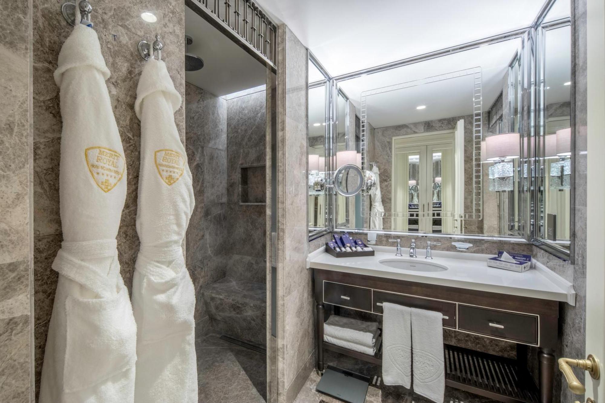 Merit Royal Diamond Hotel & Spa Karavas  Екстер'єр фото